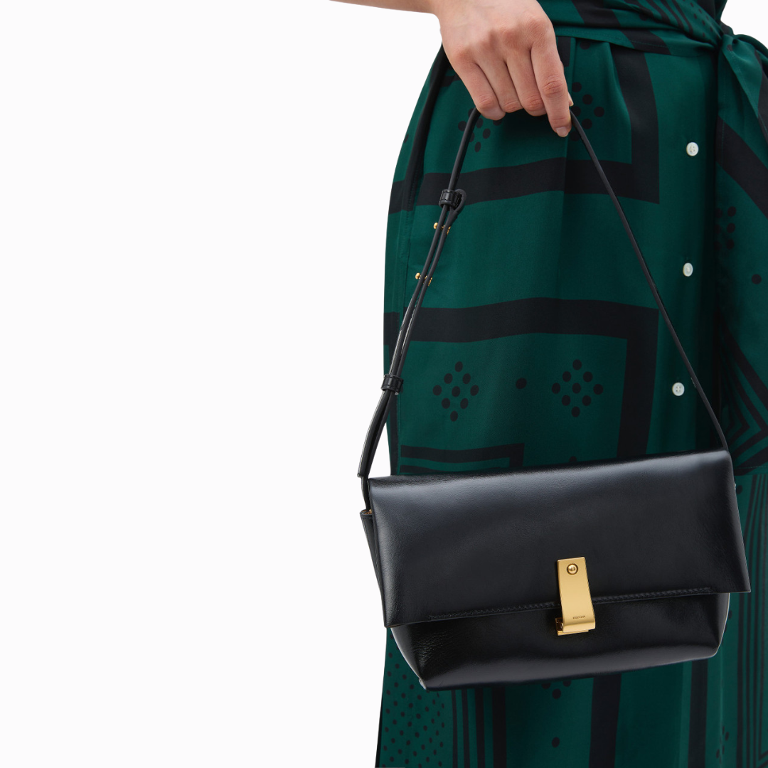 Victoria Jenny Everyday Shoulder Bag