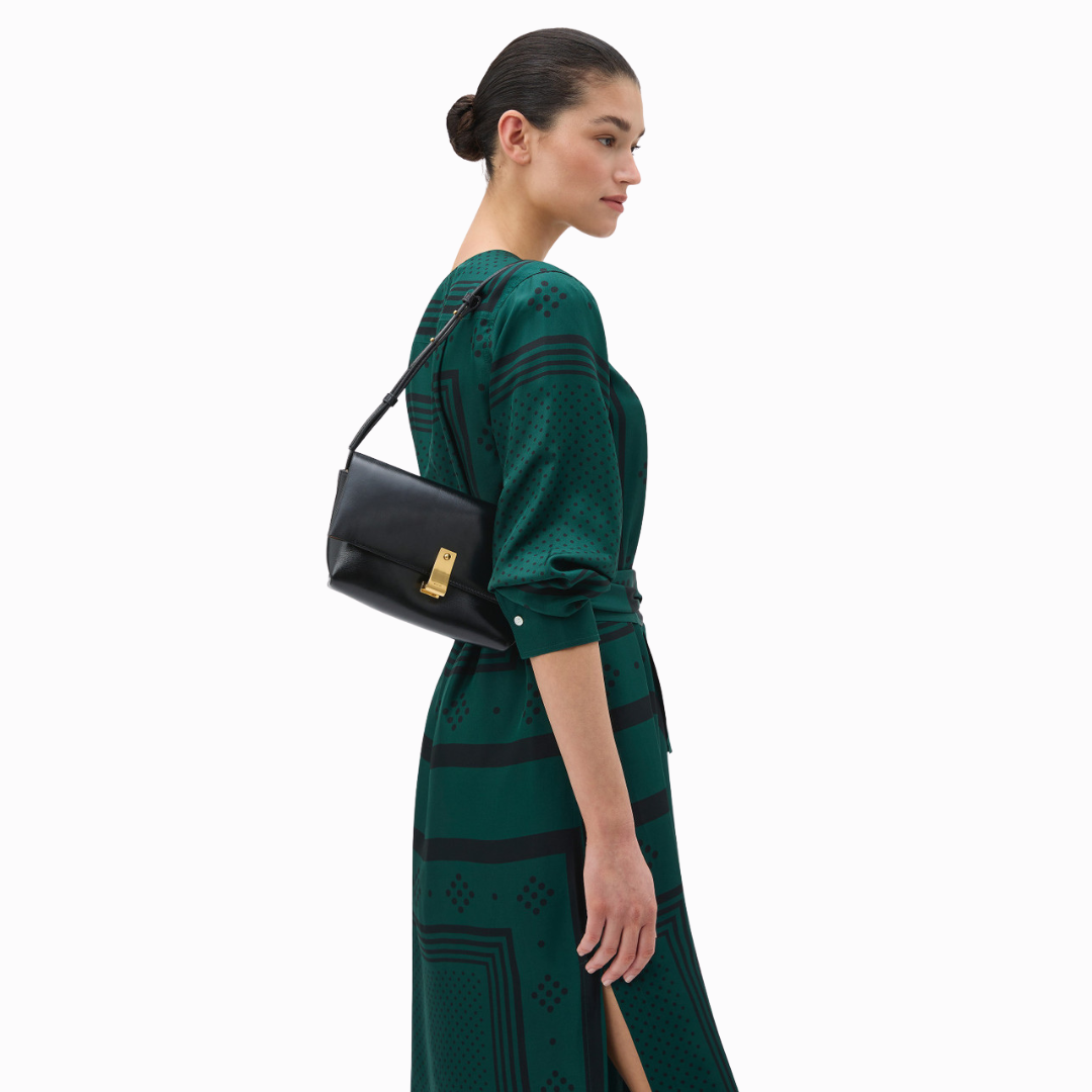 Victoria Jenny Everyday Shoulder Bag